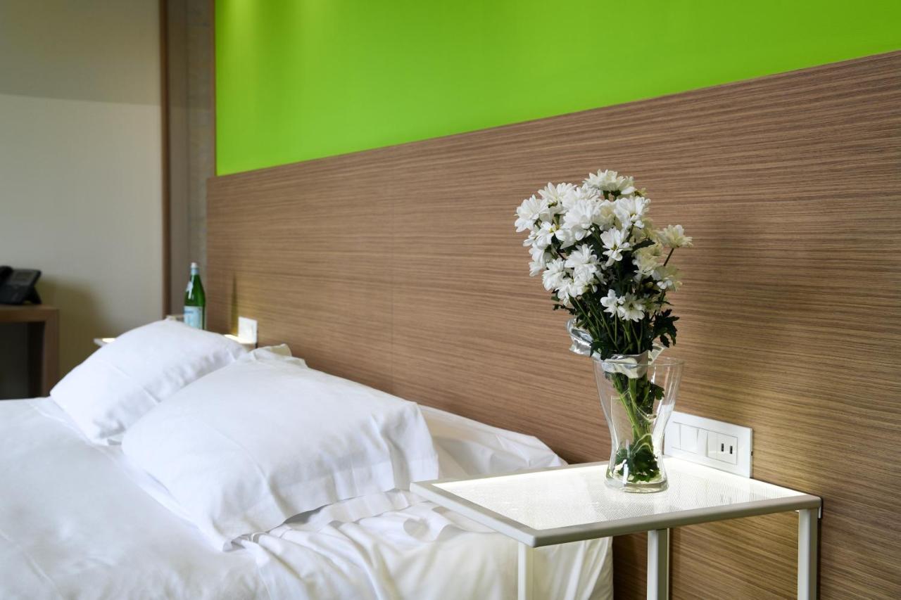 Hotel Marelet Treviglio Extérieur photo
